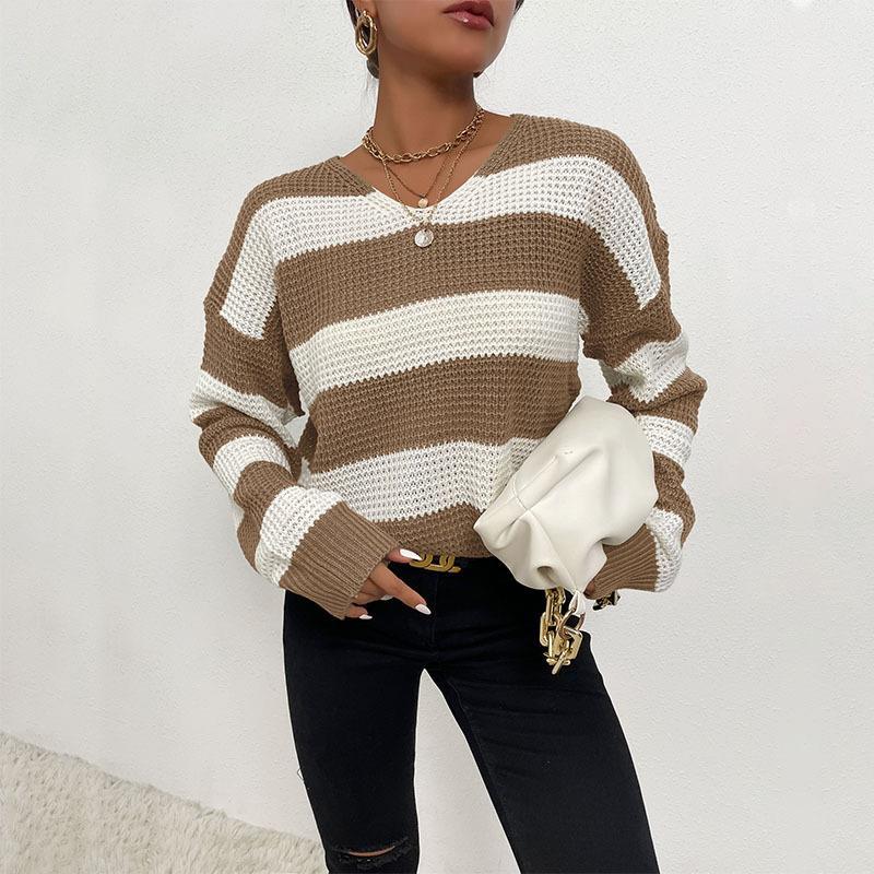 Long Sleeved Round Neck Pullover Shirt