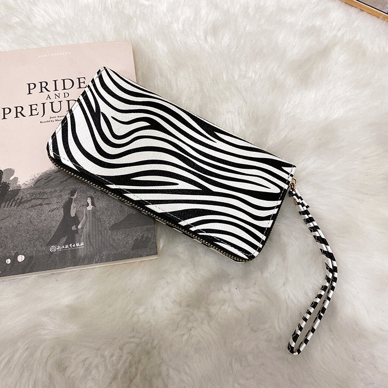 New fashion trend all-match high-end European and American long pattern wallet simple large-capacity ladies wallet
