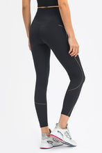 Load image into Gallery viewer, Fitstyle Striped Print Sports Leggings
