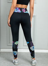 Load image into Gallery viewer, Printed Wide Waistband Active Leggings
