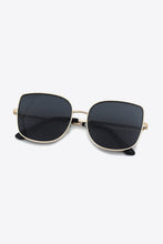Load image into Gallery viewer, Traci K Collection Metal Frame Wayfarer Sunglasses
