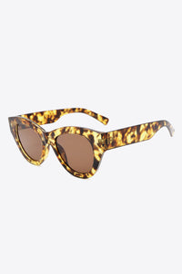 Traci K Collection Tortoiseshell Polycarbonate Wayfarer Sunglasses